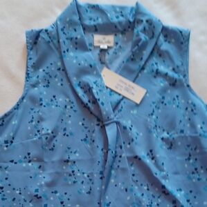 Sleeveless blouse Confetti Periwinkle (NWT)